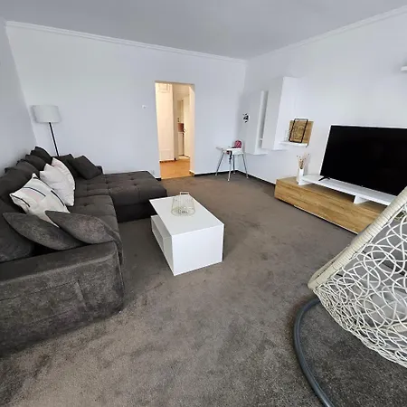 Cliff Sunrise דירה