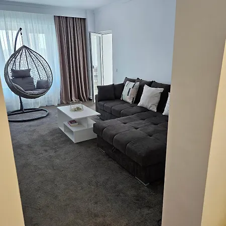 Cliff Sunrise * קונסטנצה